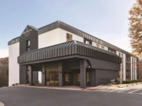 カントリー イン & スイーツ バイ ラディソン ウィリアムズバーグ イースト (ブッシュ ガーデンズ) バージニア ロバーツのホテル