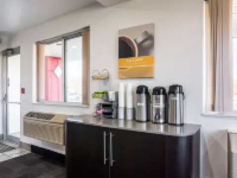 Motel 6 Barkeyville, PA Hotels in Venango County