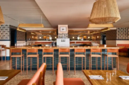 Wayfinder Newport Hotels in Newport