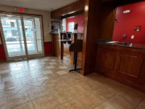 General Bragg Inn & Suites Chickamauga Hotels in Walker County