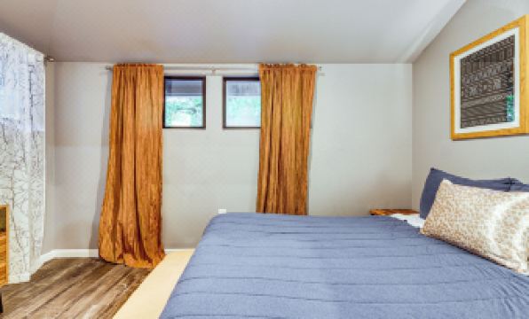 Russian River Retreat! Woodsy Guerneville Bungalow