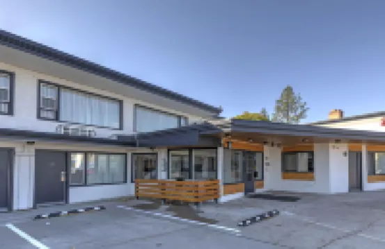 Americas Best Value Port Polson Inn Hotels in 
