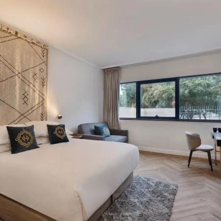 The Herbert Eilat