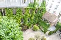 GuestReady - Superb Haven of Peace in Marais Hotels in Paris