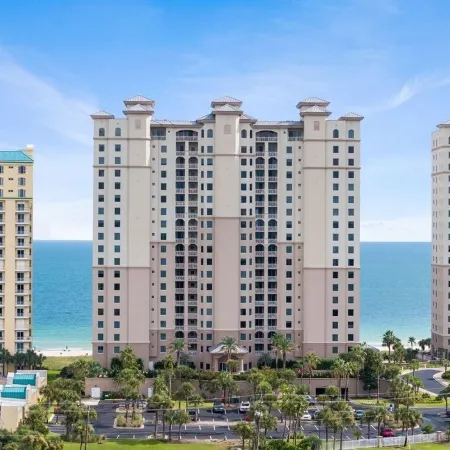 Indigo 504E BeachFront!Bonus Den,Best View&Amenities Huge Pool!HotTub Pickleball