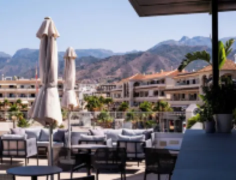 Hotel Puerta del Mar