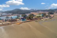 Daebudo Sea and Pine Pension (Pool)