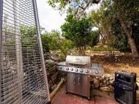 Vista Estate: Luxurious Heatable Pool, Basketball Court, and City Views Hotele w: Helotes