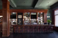 Graduate by Hilton Berkeley - bar