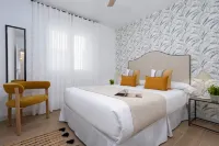Genteel Home Plaza de las Doblas Hotels in Distrito Sur