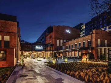 克拉特夫Fabryczna City 美居飯店（2021 年 10 月開業）