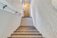 Historic Lebanon Gem: Central Walkable Location!
