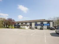 TRAVELODGE BRIDGEND PENCOED - Pet friendly