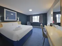 Travelodge - Northampton Upton Way Hotels in Northampton