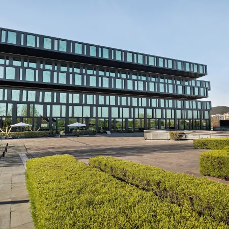 Axis Viana Business & Spa Hotel