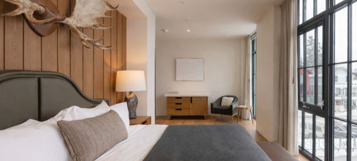 Larch House Hotels in Whitefish