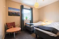 Yttersia Base Hotels in 
