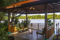 Aninga Lodge