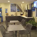 Crystal Inn - Neptune - breakfast
