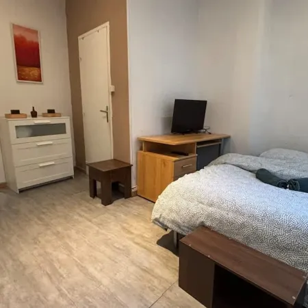 Petit Rez-de-chauss e du th tre