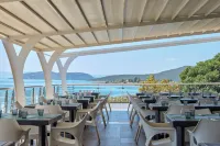 Hydra Beach Resort