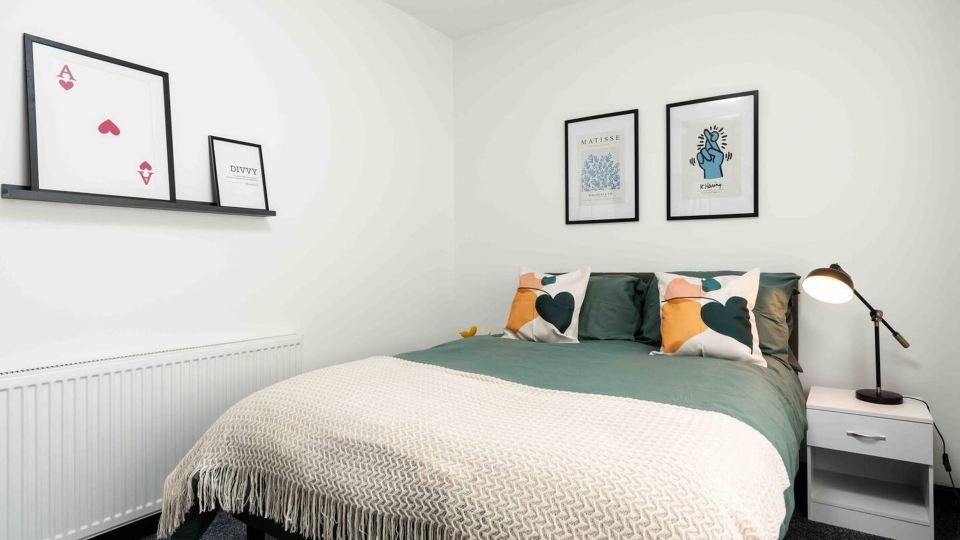 3 Mins to Stadium W M Dishwasher Sofa Bed