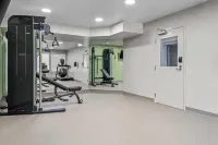 Woodspring Suites Lancaster North