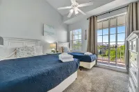 Mangrove Waterway View Sleeps 4 Pool Courts