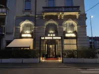 Hotel la Nuova Rotaia Hotels in Gallarate