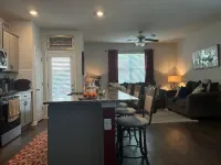 3BR Townhouse •3 min to I-20, exit 11 - 2つ星