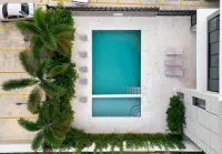 Dream Stay - Pool & Gym - 10Min Airport & Homs - Homestays