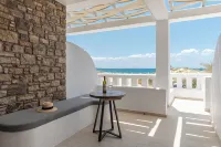 Almiriki Naxos Beachside Living - بار