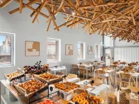 Basic Braga by Axis Hotels near BragaShopping