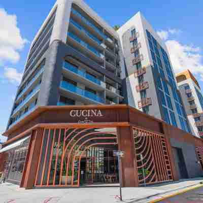 Modern Wynwood with Rooftop Pool Hotel Exterior