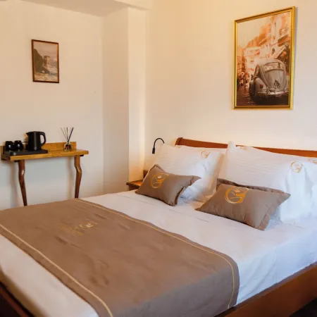 The Golden View Guesthouse