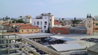 Stay Mystique City Penthouse - Airport Shuttle