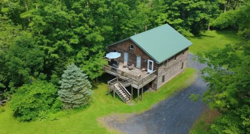 Garagemahal! Trails and Waterfalls Right Out the Door, Forested and Quiet. - 4-Star