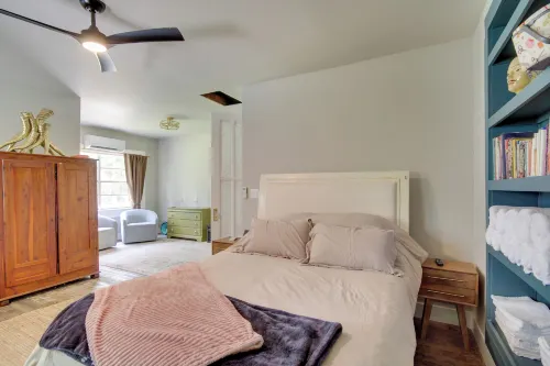 Private Ocean Springs Waterfront Retreat W/Porch - con encanto