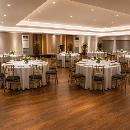 KYNROCK Airport Hotel