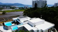 Private Pool Villa Motobu - 4-Star
