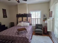 Hobbs House - 3-Star