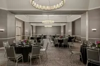 Sheraton Suites Galleria-Atlanta - Boutique
