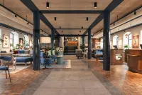 Quality Hotel The Book - 2-Star