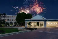 ฮอลิเดย์ อินน์ รีสอร์ต คิสซิมมี บาย เดอะ พาร์คส์ บาย IHG - ที่มีฟิตเนส