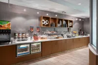 SpringHill Suites Syracuse Carrier Circle - breakfast