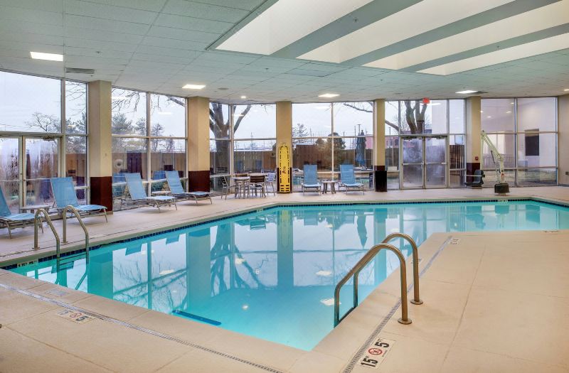 Embassy Suites by Hilton St. Louis Airport photo 2