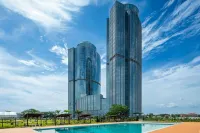 Hilton Brazzaville les Tours Jumelles Hotel & Residences - gimnasio