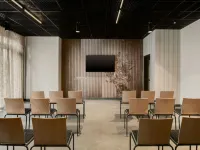 Moxy Charlotte Downtown Hotels near Hanover Square