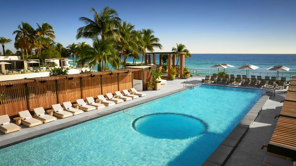Signia by Hilton Diplomat Beach Resort