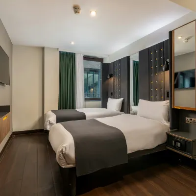 Point A London Liverpool Street Các khách sạn gần Phòng trưng bày nghệ thuật Guildhall